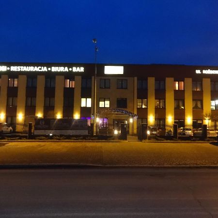 Albergue Gosciniec Biznesowy Dąbrowa Górnicza Exterior foto